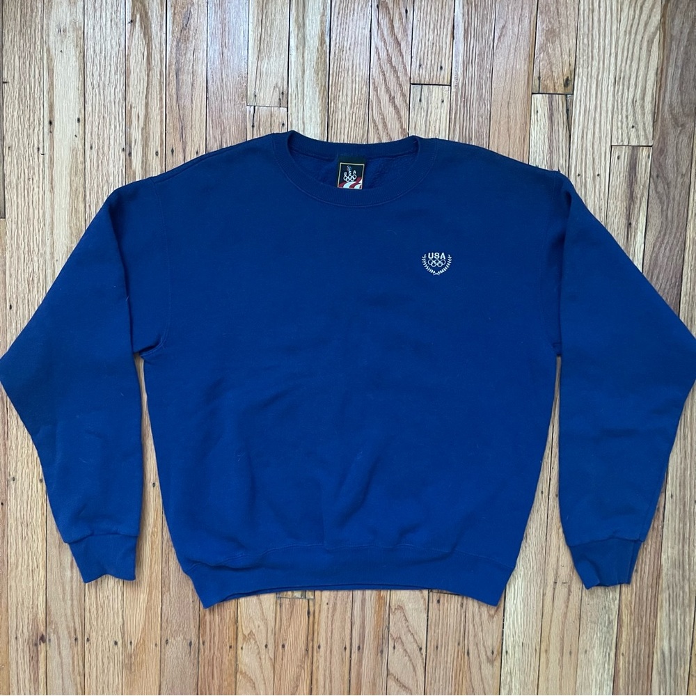 Vintage 1990’s U.S.A. Olympic JCPenny Exclusive Embroidered Chest Logo Crewneck